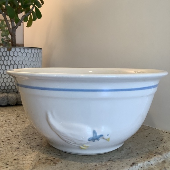 White Ceramic Bowl with Blue Ribbon Duck Design - Picture 1 of 6
